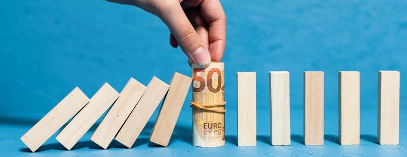 ¿Sabes cuánto pagas en comisiones bancarias cada año?